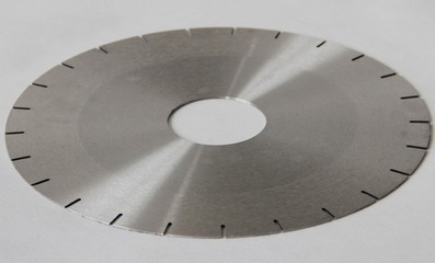 金刚石工具 技术基石与应用典范——以奇锐金刚石锯片基体为例